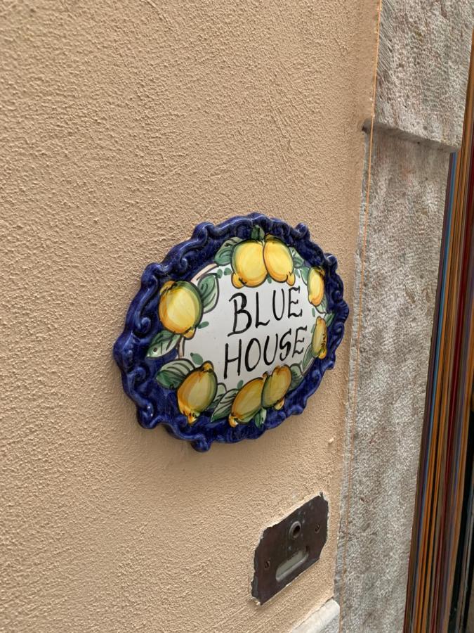 Casetta Blue House Gaeta Via Dell'Indipendenza מראה חיצוני תמונה